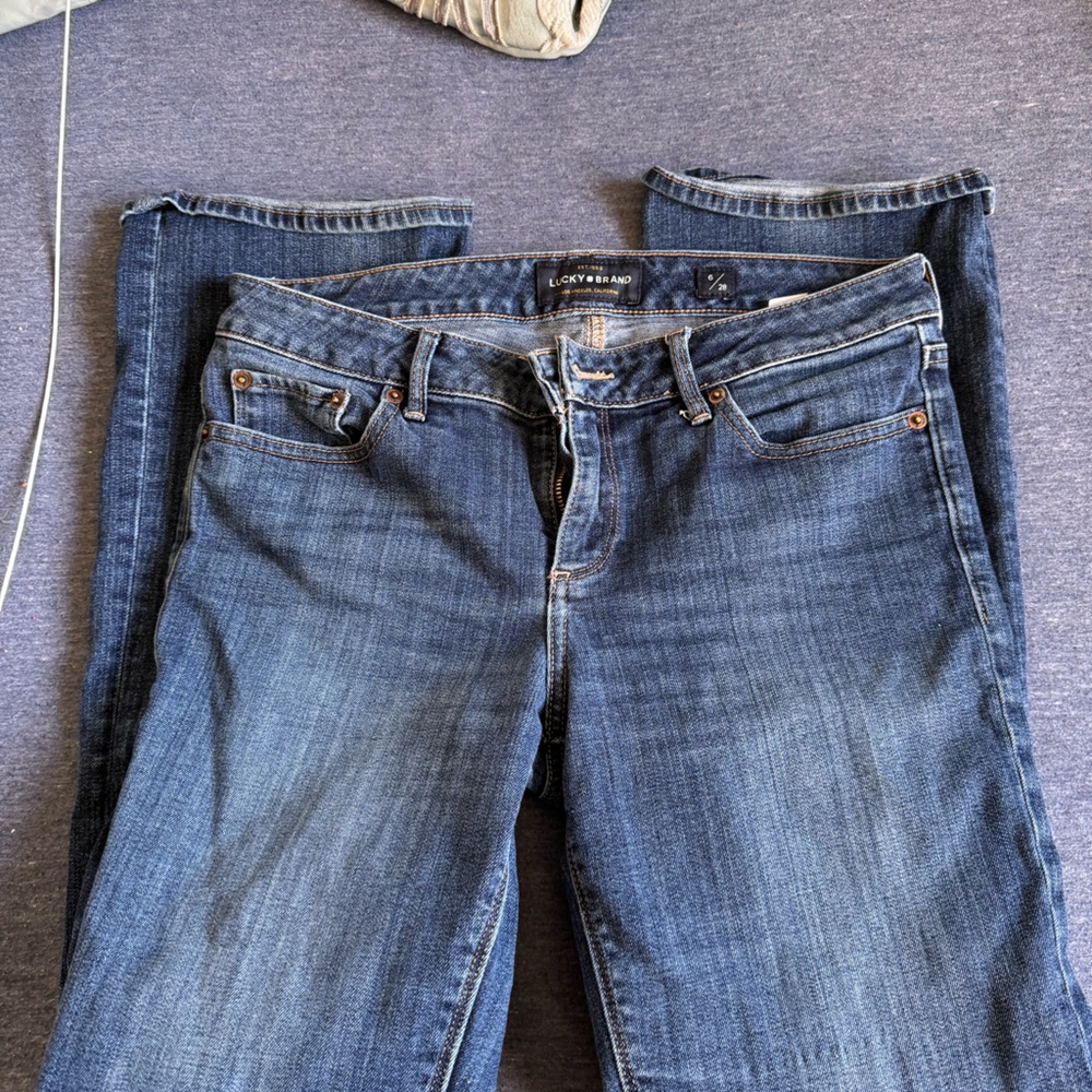 🌸Clean, perfect condition Lucky Jeans🌸